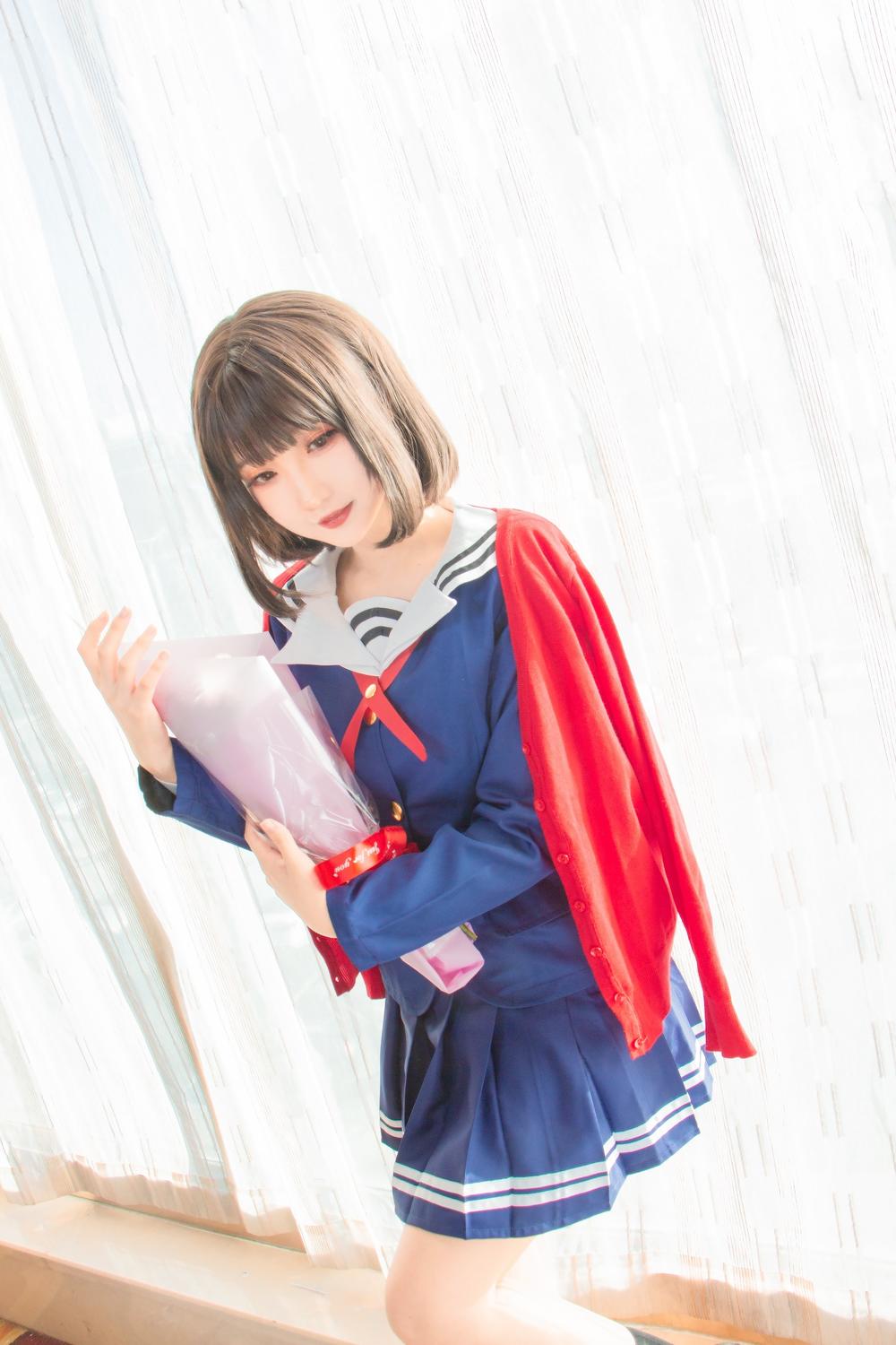 ‘开云电子’精选美食：芦笋炒肉，茶树菇烧鸡，蒜拌脆河虾，酱香脆皮豆腐的做法(图3)