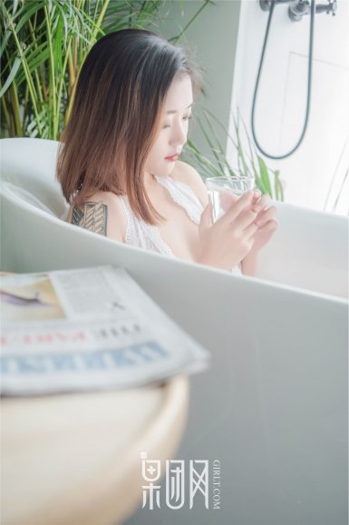 惠特尼休斯顿女儿过度伤悲两度入院 接受抗焦虑治疗“开云官方网站”(图4) 开云电子